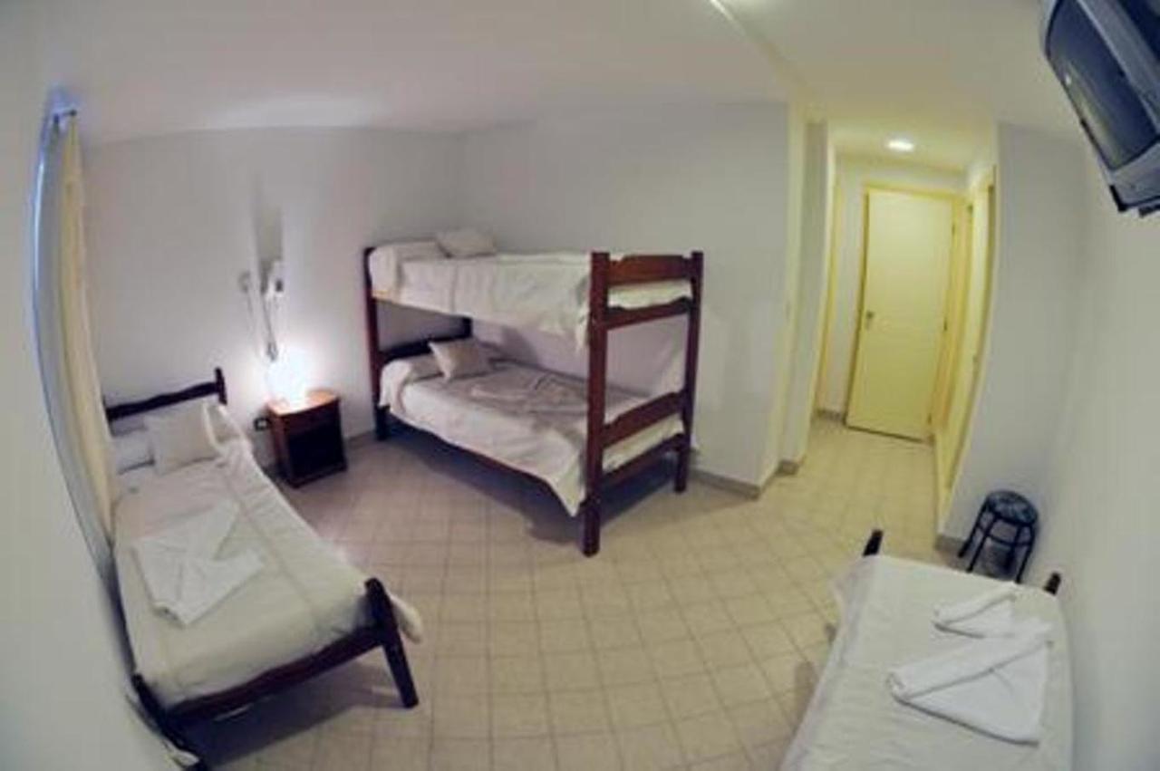 Hotel Tandil Puerto Madryn Ngoại thất bức ảnh