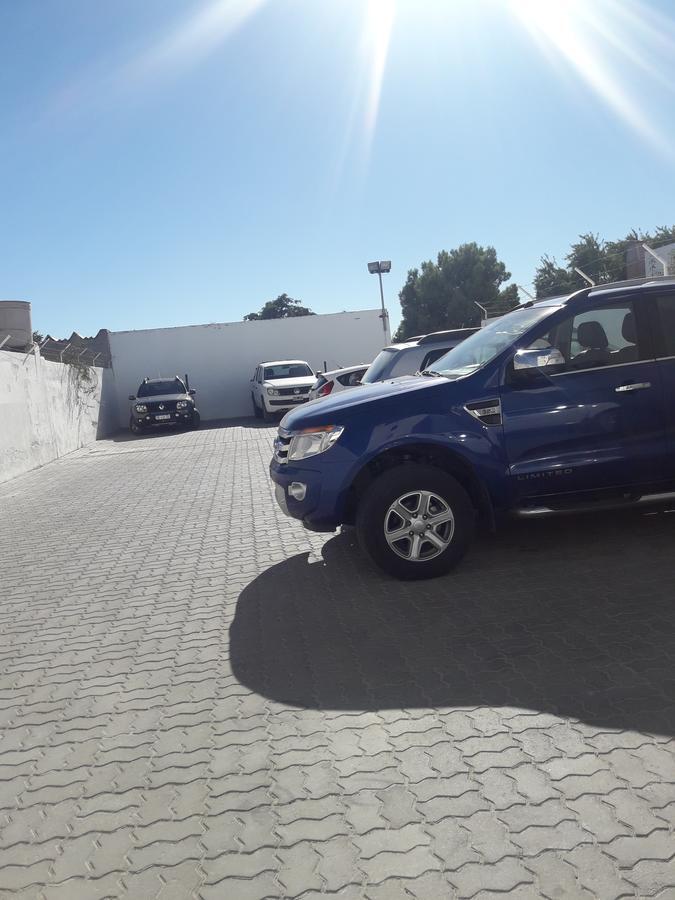 Hotel Tandil Puerto Madryn Ngoại thất bức ảnh